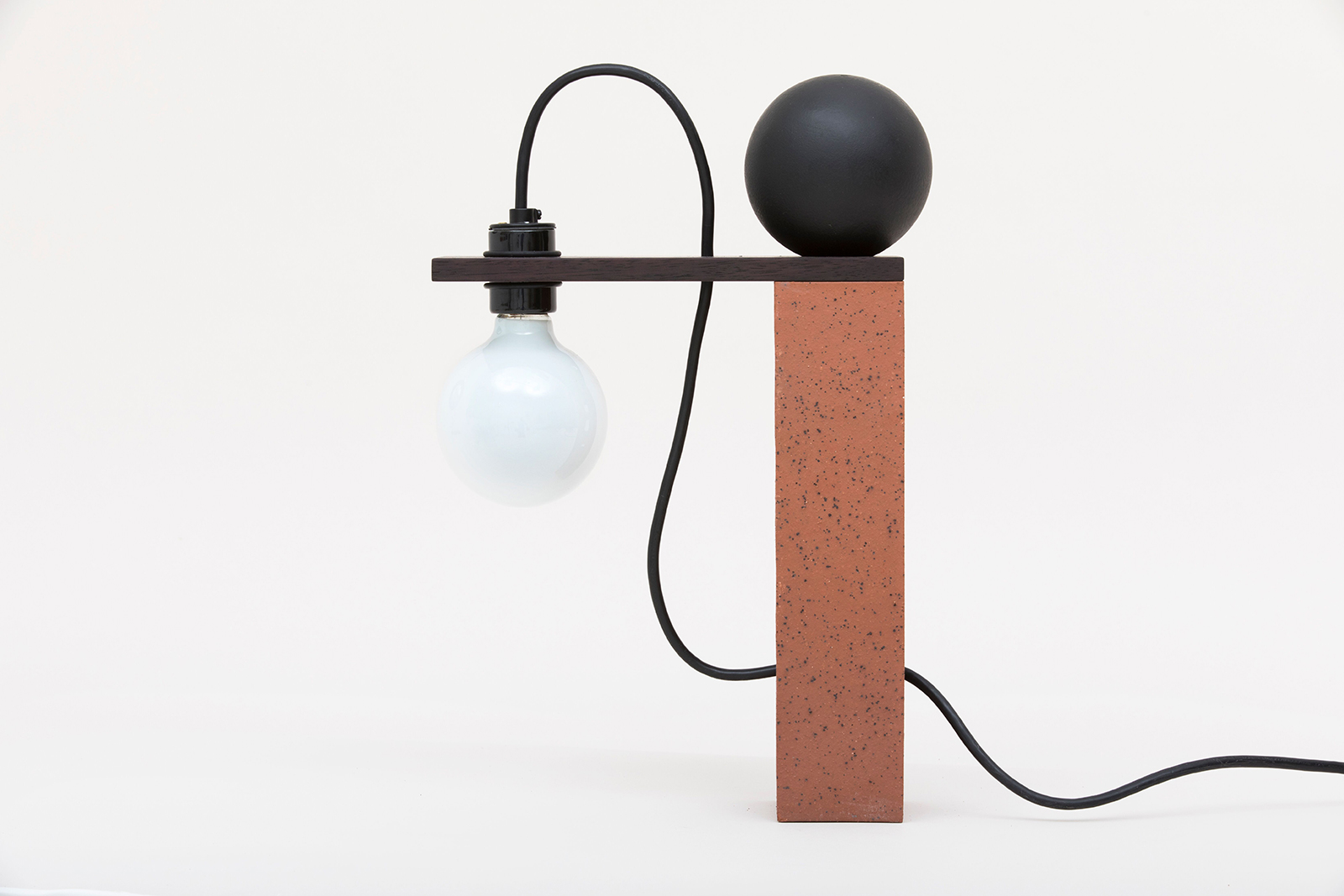 SOUVENIR 159 - BRICK LAMP NO.2