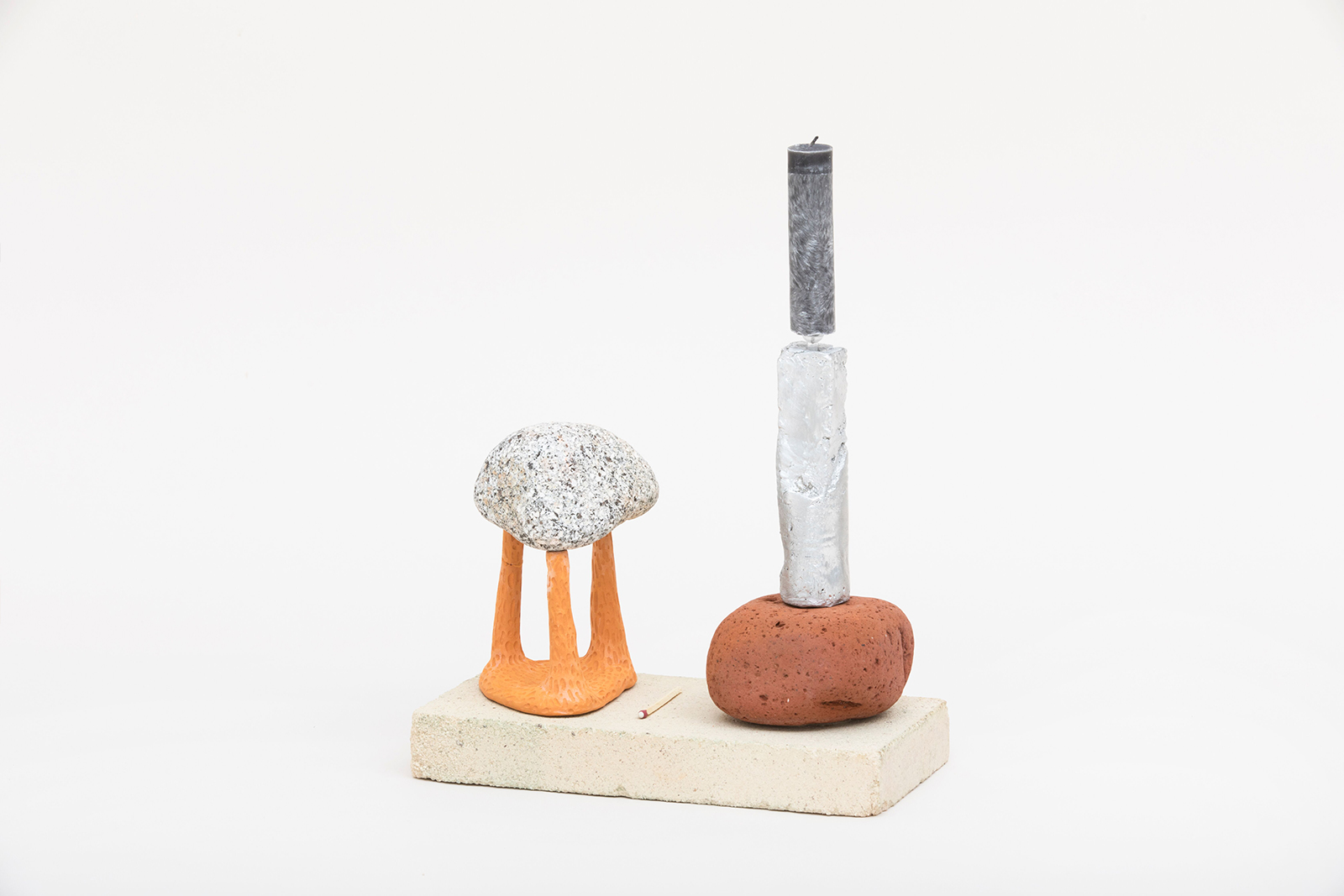 SOUVENIR 141 - BRICK CANDLE NO.7